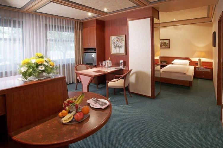 Best Living Hotel Arotel