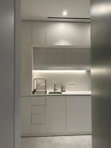 Suite No1