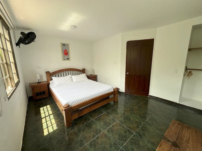 Standard Quadruple Basement room