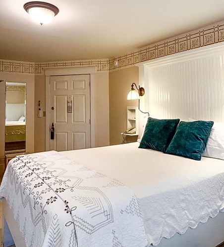 Superior Triple room