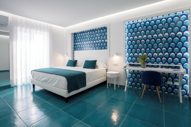 Aqua Marine Triple room