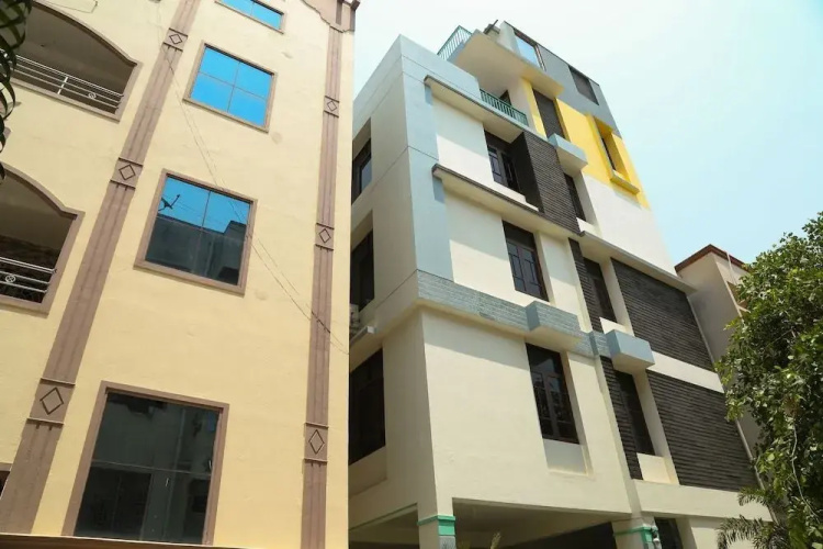Sreenivas Serviced Apartment