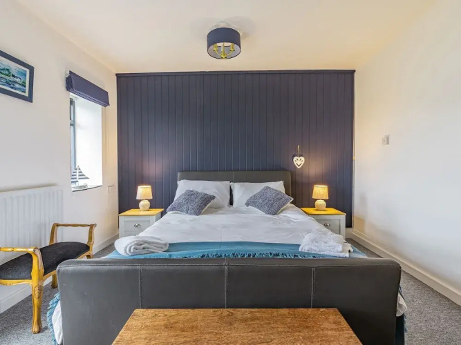 7 Severn Terrace