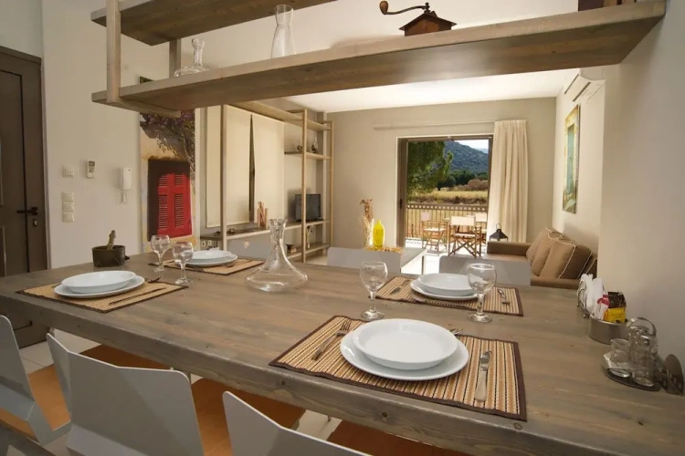 2 Bedrooms Deluxe Apartment