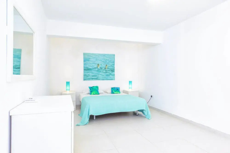 Emerald villa