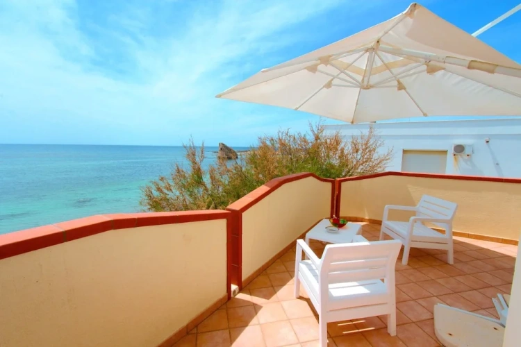 2 Bedrooms Apartment with balcony