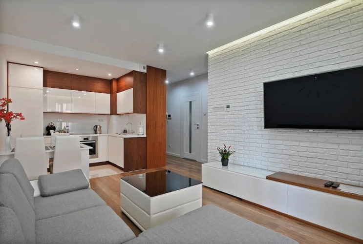 Apartment with balcony