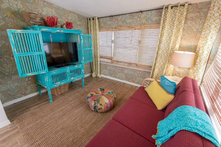 Beach Hideaway Apartment 3