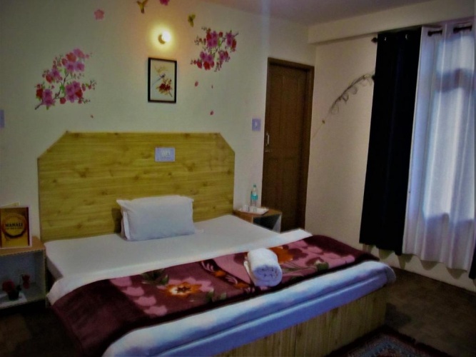 Standard Double room with mountain view