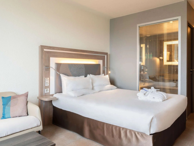 Executive Eiffel Tower View Double room