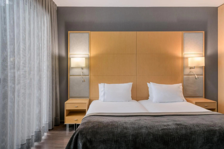 AC Hotel Victoria Suites by Marriott