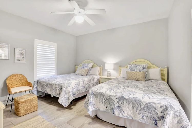 Admirals Quarters 802