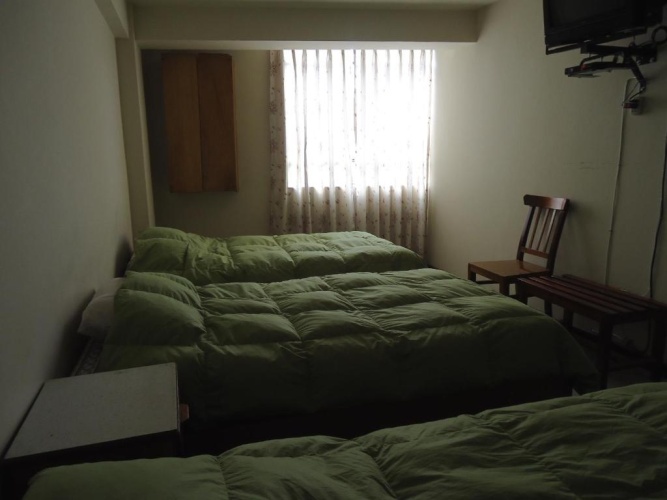 Standard Triple room