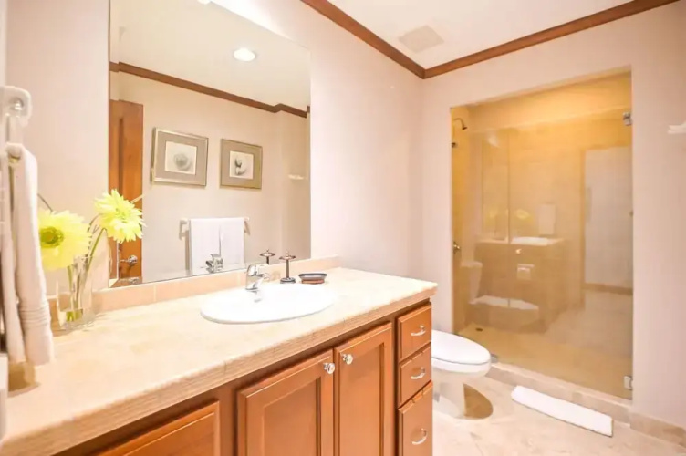 Veranda 1H - 3 bdr 3 Bath Family