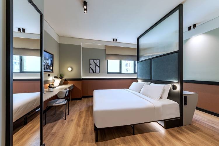 Superior Triple room