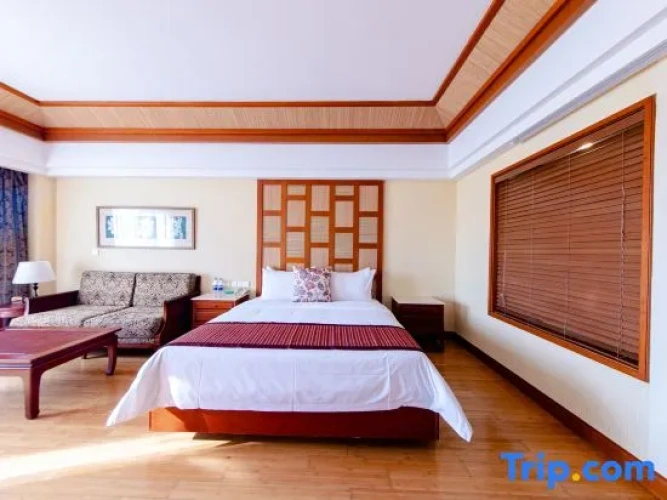 Deluxe Double room with garden view