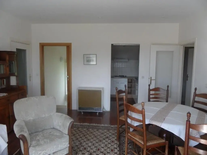 4 Bedrooms Apartment with balcony and with view