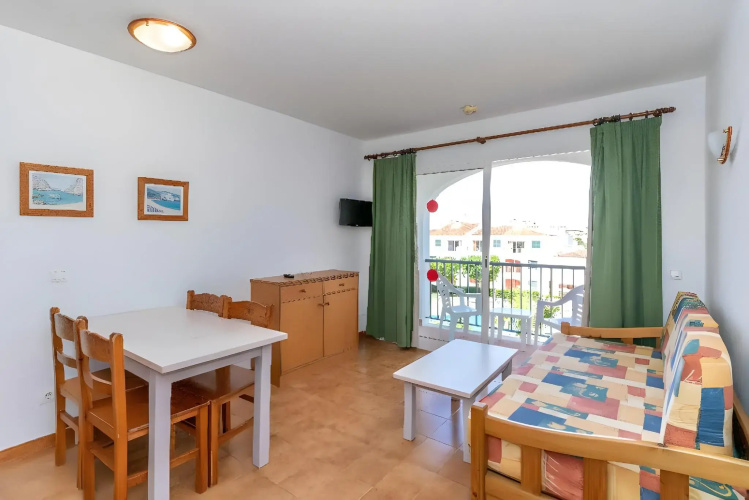 Vista Blanes Apartments