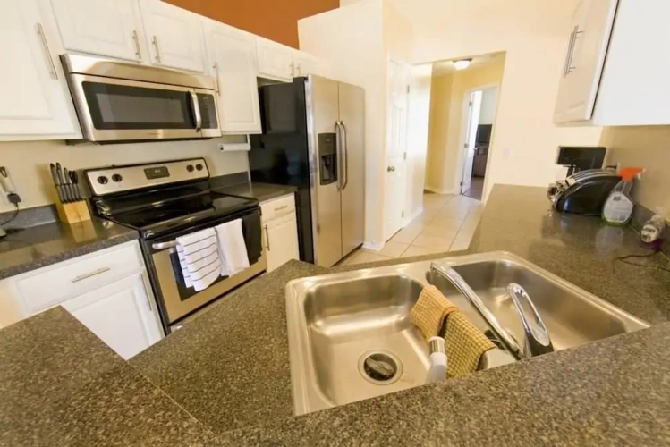 4 Bedrooms Standard Apartment