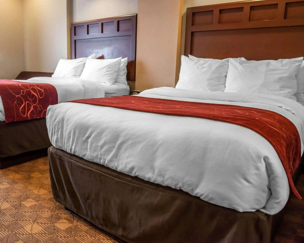 Comfort Suites Monaca