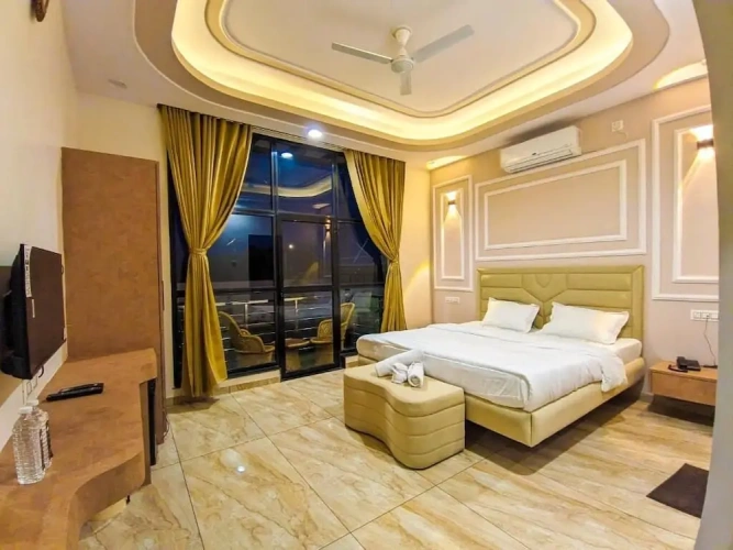 Premium room