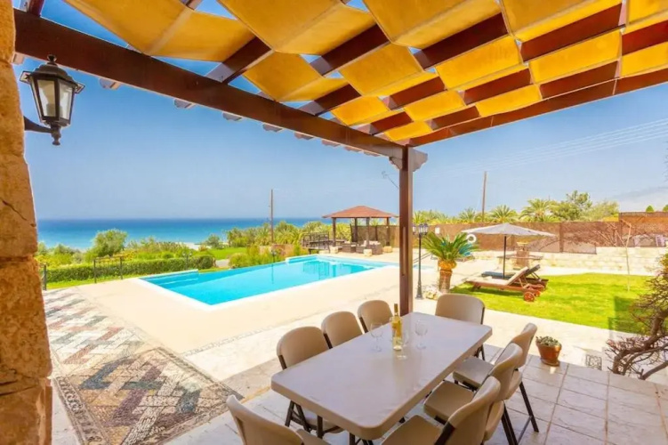 Villa Minoas