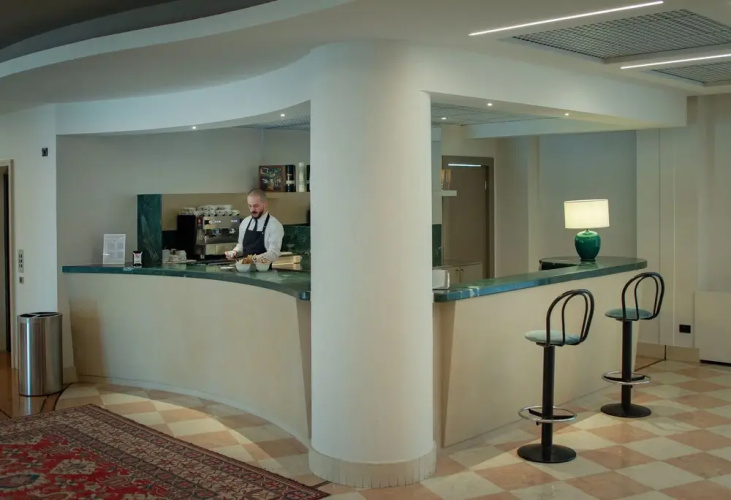 Hotel President