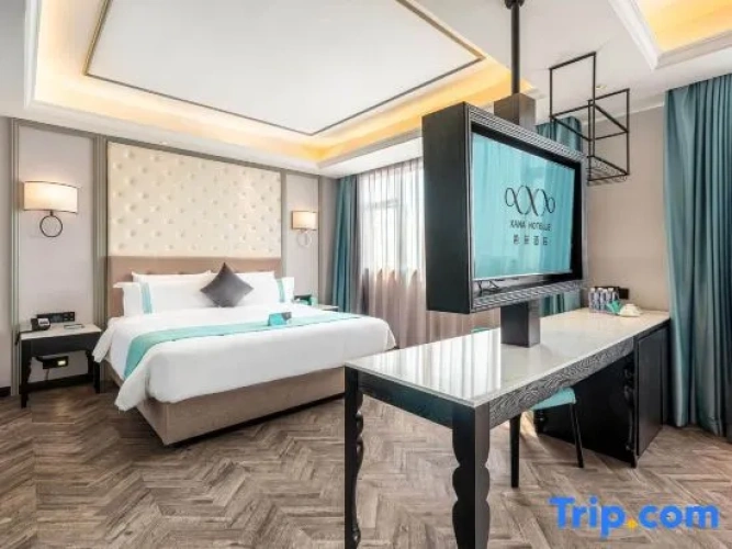 Standard Double Suite