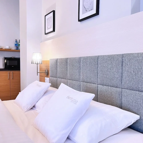Premium room
