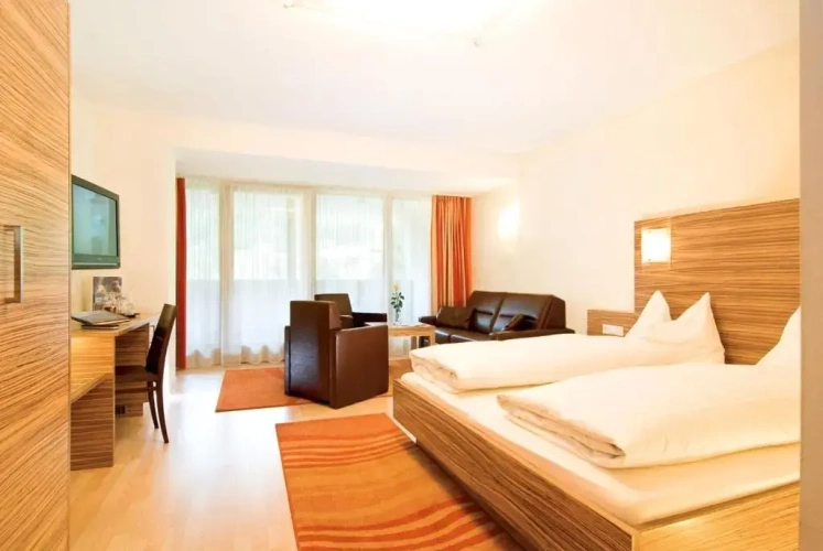 Superior Quadruple room