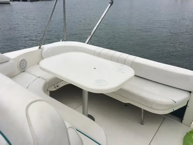 Boat Vedette Arlequin