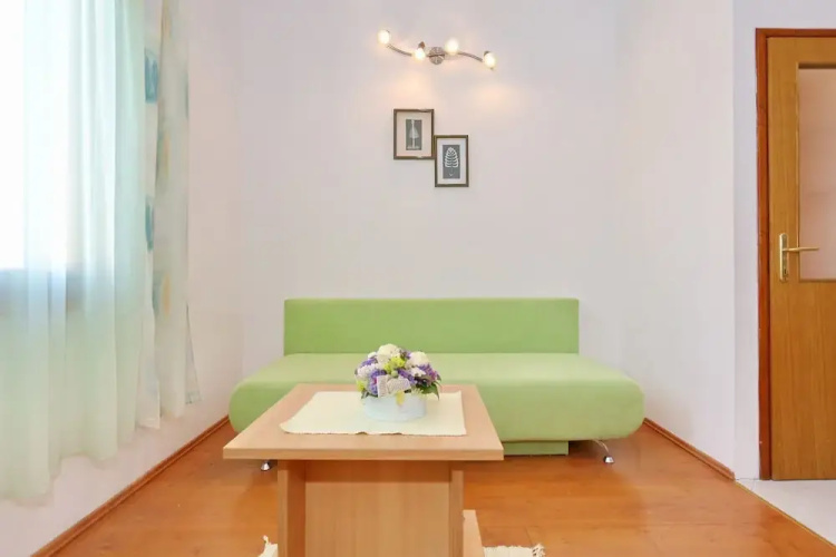 Apartments Goran
