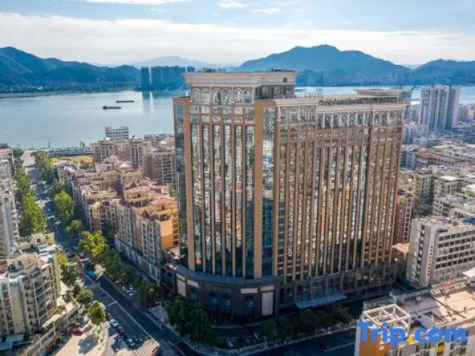 Fuao Holiday Hotel