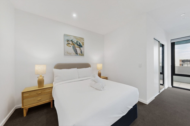 Brand-new 3-bed Apartment With Scenic Views