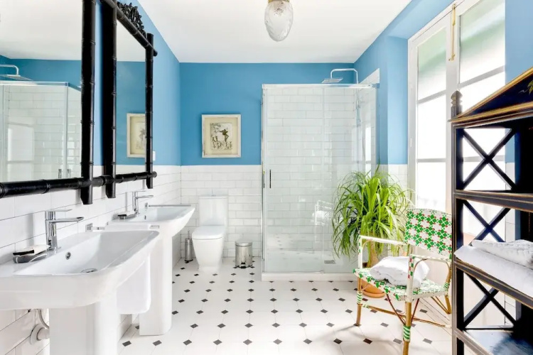 Genteel Home Romanilla