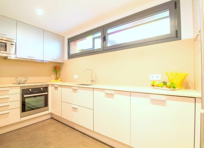 2 Bedrooms Apartment with sea view