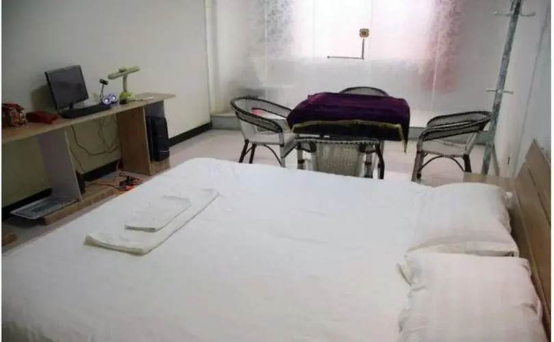 Zhenglong Express Hotel