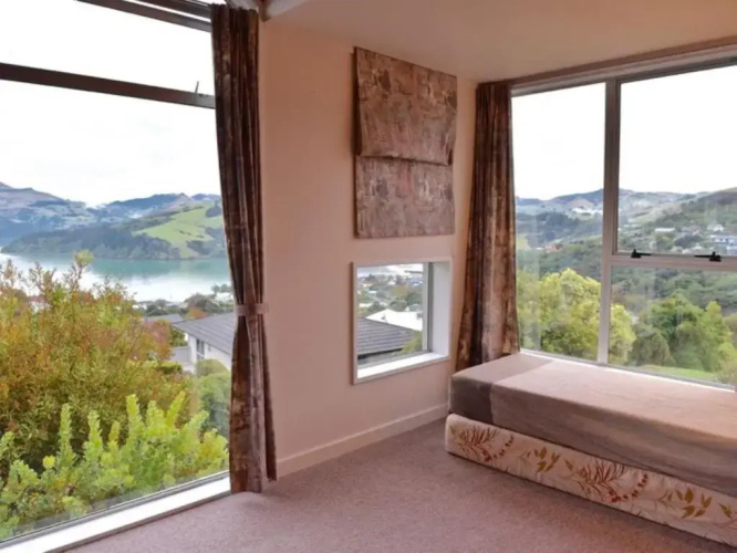 Akaroa Harbour View - Christchurch Holiday Homes