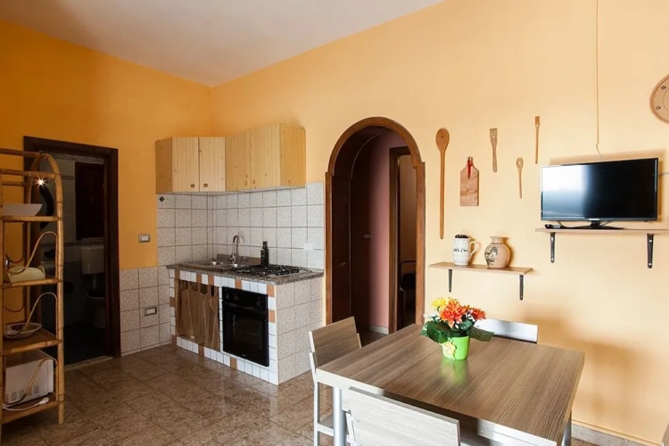 2 Bedrooms Apartment with balcony and with sea view