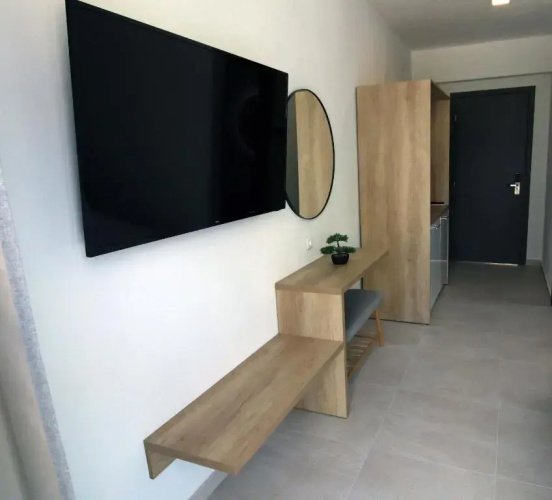 B&V rooms