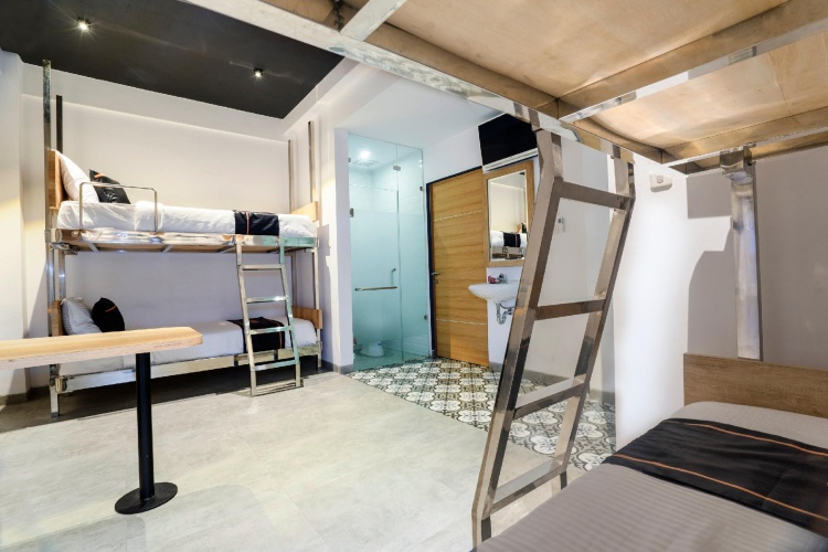 Deluxe Family room