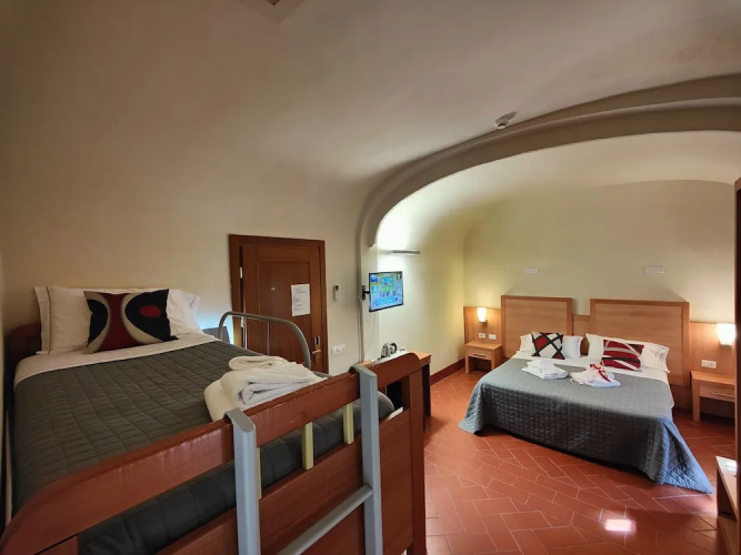 Chiostro delle Monache Hostel Volterra