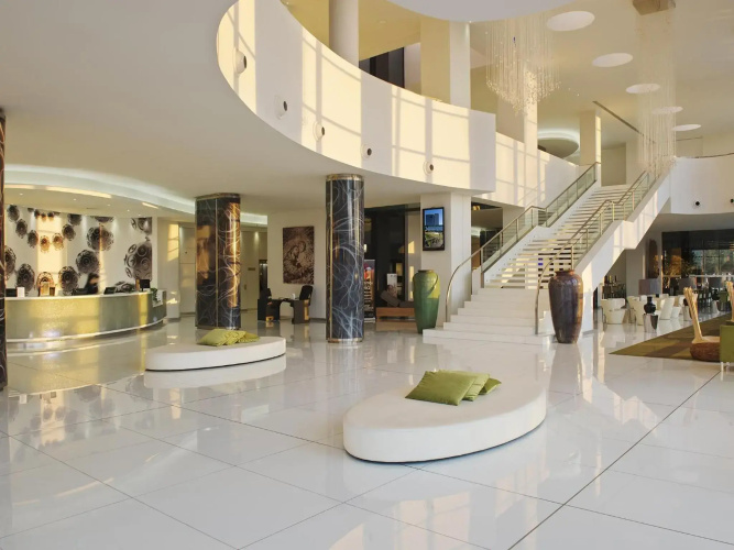 Melia Braga Hotel