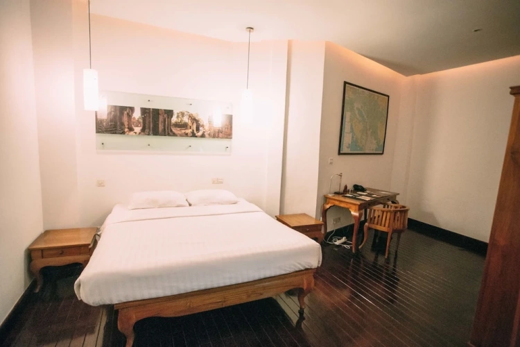 Standard Double room with view