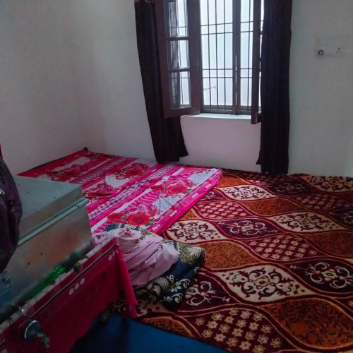 POP 92903 Fareeda Homestay