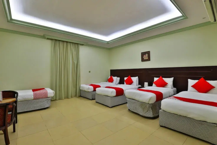 Oyo 425 Hotel Manazil Alfouz