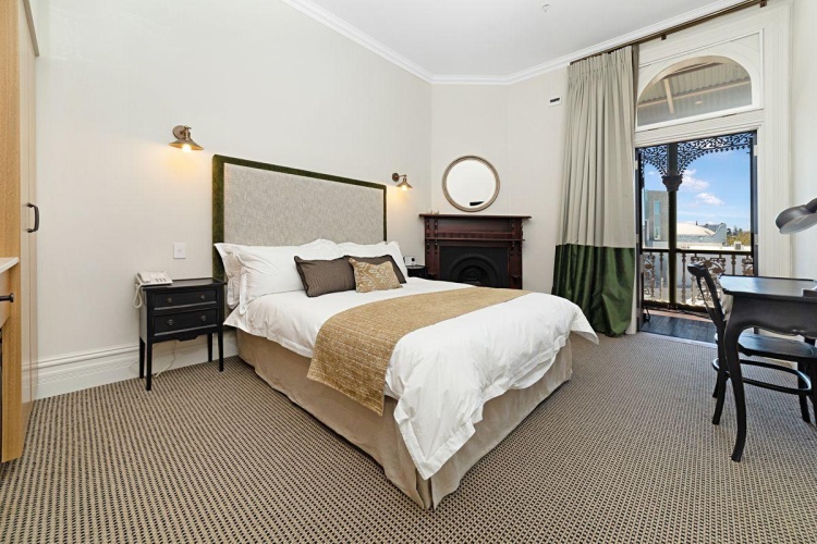 Standard Double room with balcony