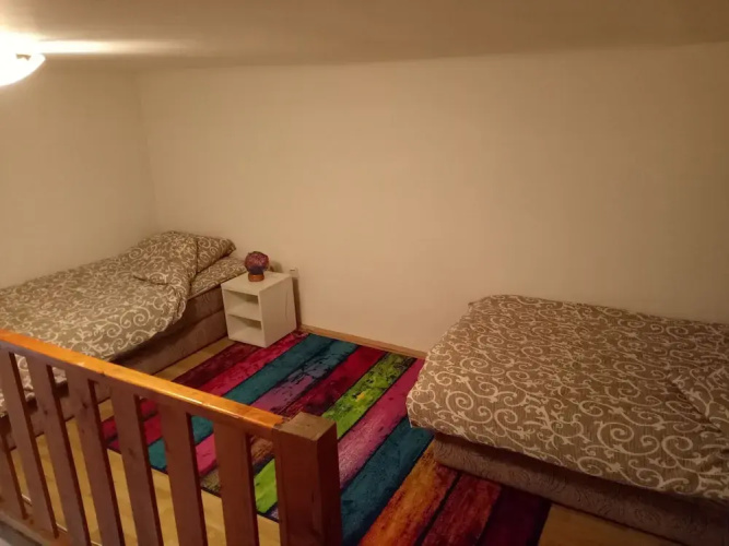 Kiwi Apartment