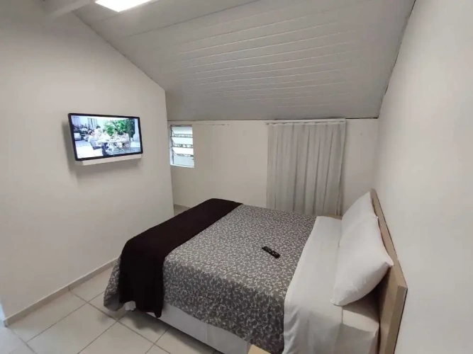Economy Chalet