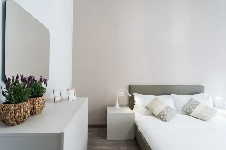 Garibaldi 24 Apartments by Rent all Como